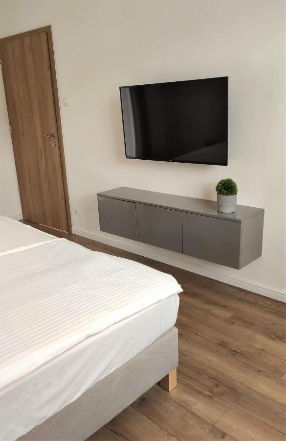 Helena Studio Apartman Siófok Exterior foto