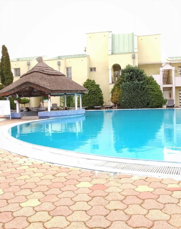 Helena Studio Apartman Siófok Exterior foto