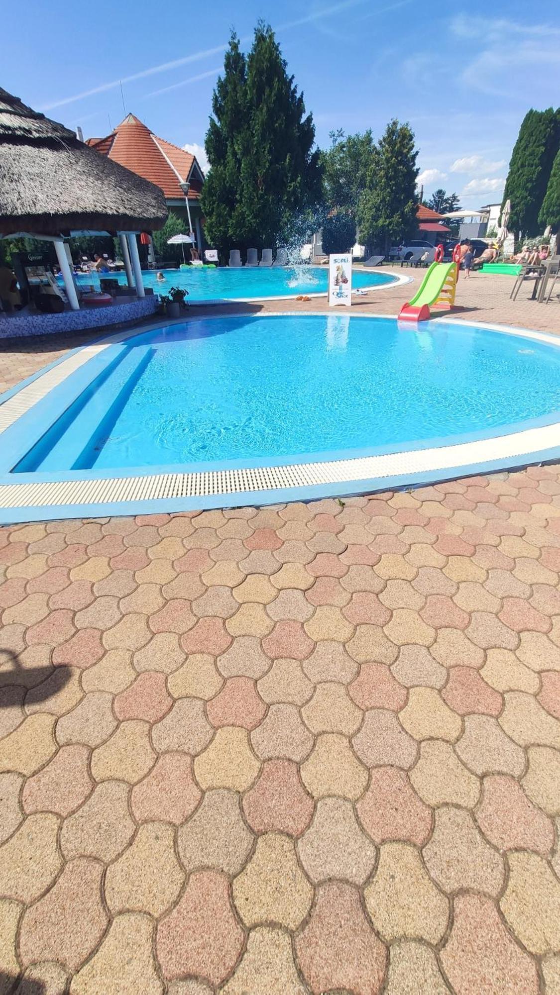 Helena Studio Apartman Siófok Exterior foto